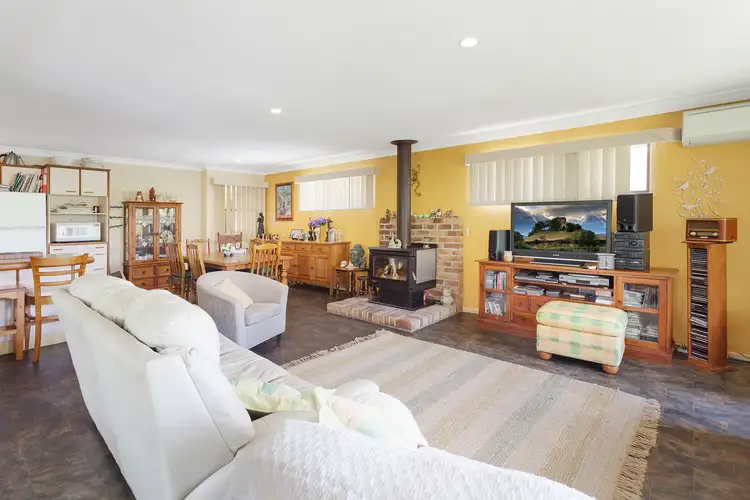 Fifth view of Homely house listing, 19 Park Avenue, Morisset Park NSW 2264