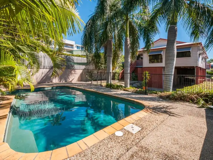 25 Eden Street, South Gladstone QLD 4680