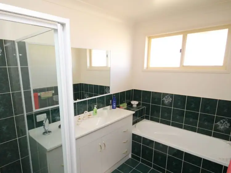 Seventh view of Homely house listing, 27 Crestview Place, Inverell NSW 2360