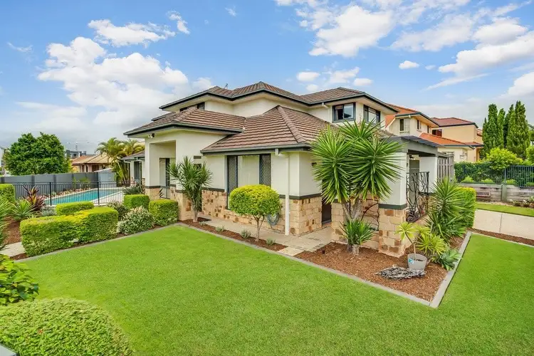 Second view of Homely house listing, 2 Magenta Drive, Varsity Lakes QLD 4227