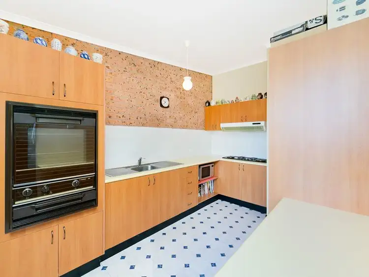 Sixth view of Homely townhouse listing, 15/14 Ford Street, Queanbeyan NSW 2620