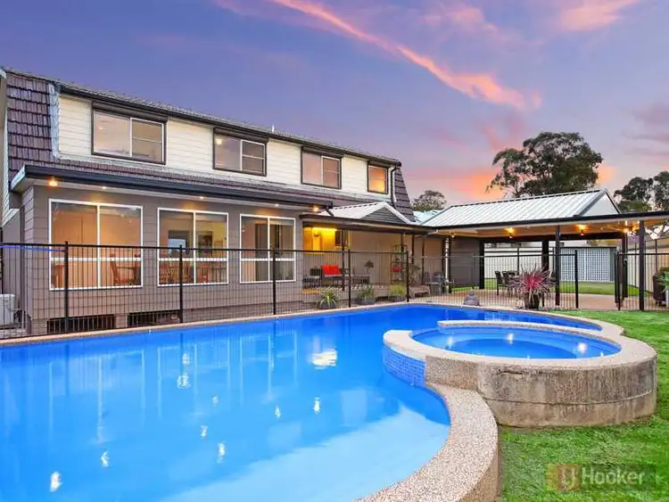13 Wesley Pl, Greystanes NSW 2145