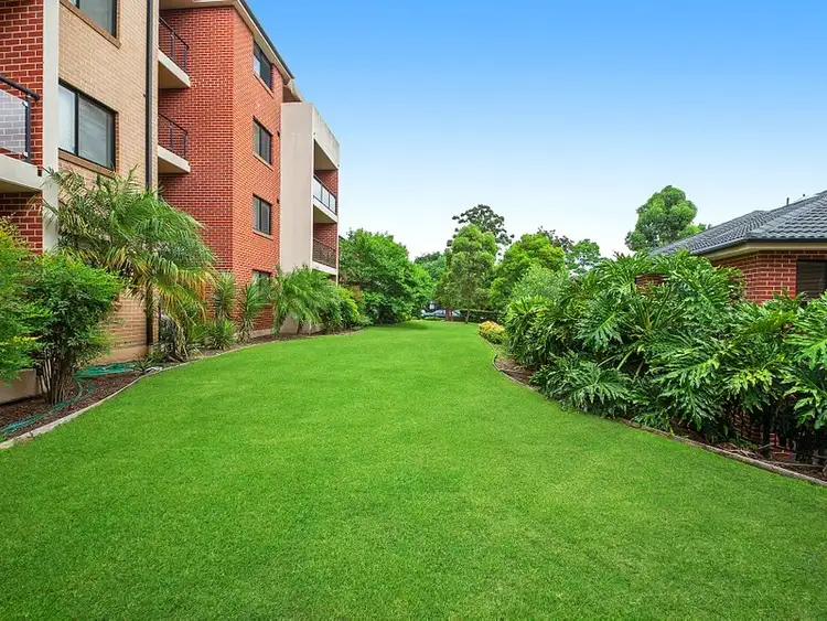 Unit 58/12-18 Hume Ave, Castle Hill NSW 2154