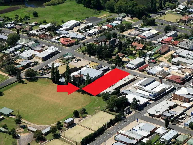 77 Auckland Street, Bega NSW 2550