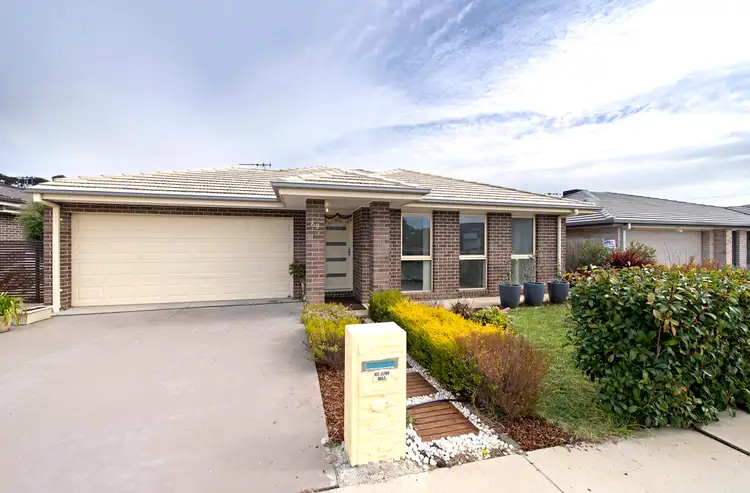 69 Zakharov Avenue, Forde ACT 2914
