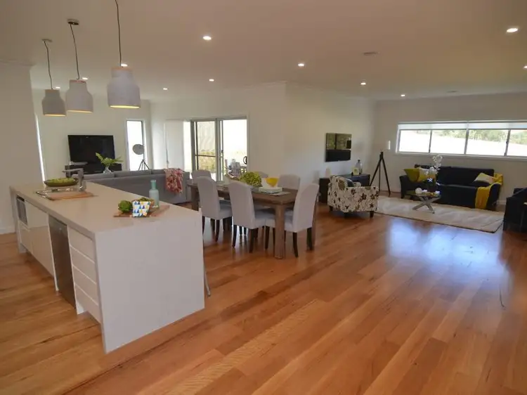 Fifth view of Homely house listing, 6 Hillcrest Avenue, Lithgow NSW 2790