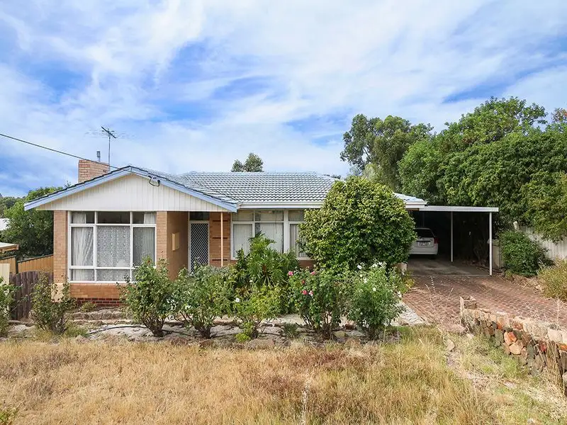 Main view of Homely house listing, 29 Bladon Way, Swan View WA 6056
