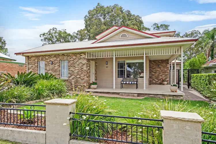 20 Vista Parade, Belmont NSW 2280