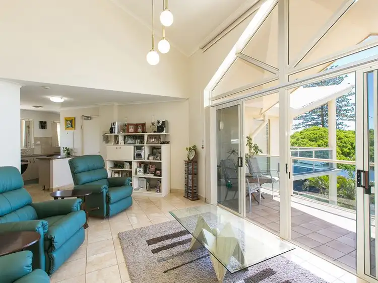 Third view of Homely apartment listing, 7/61 Waterloo Esplanade, Wynnum QLD 4178