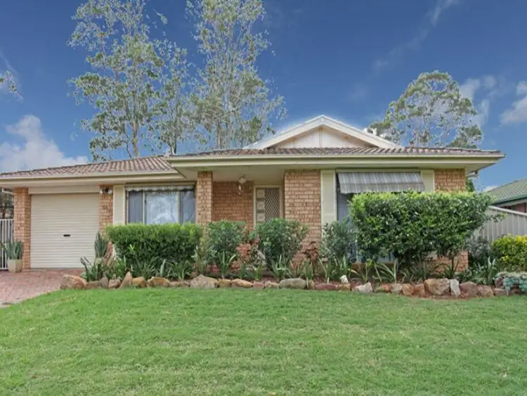 16 Blades Place, Mount Annan NSW 2567