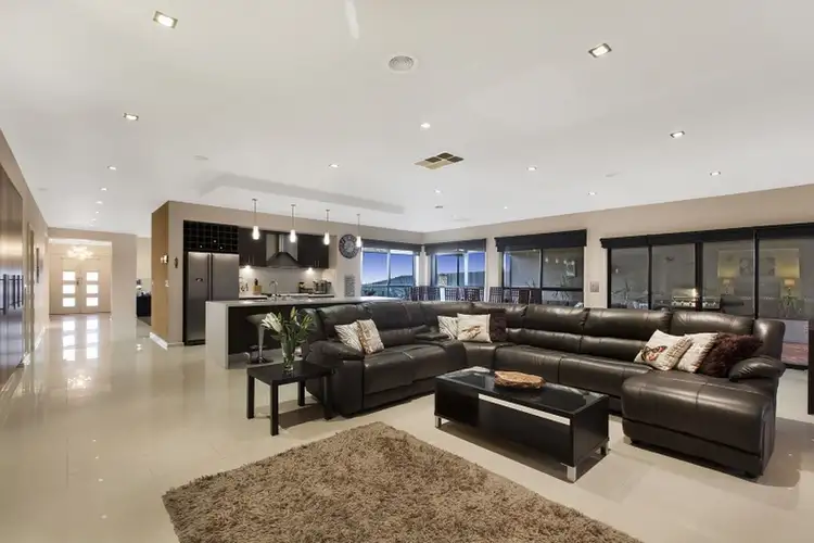 5 Golden Court, Wallan VIC 3756