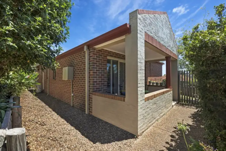 Main view of Homely townhouse listing, 3/8 The Ridge, Wadalba NSW 2259