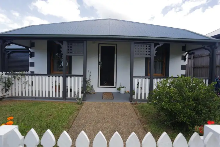 11 Lakefield Street, Mount Sheridan QLD 4868