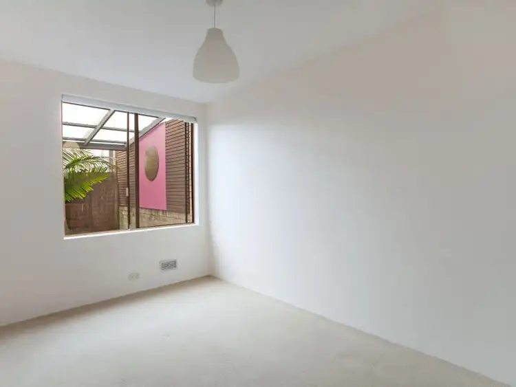 Fifth view of Homely unit listing, 1/18 Regent Street, Dee Why NSW 2099