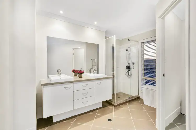Seventh view of Homely house listing, 40 Codrington Circuit, Pacific Pines QLD 4211