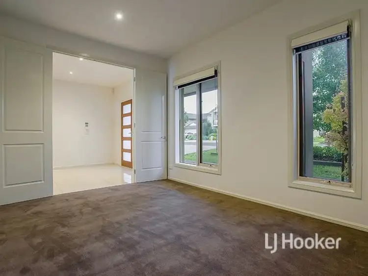 Third view of Homely house listing, 62 Sanctuary Lakes East Boulevard, Sanctuary Lakes VIC 3030
