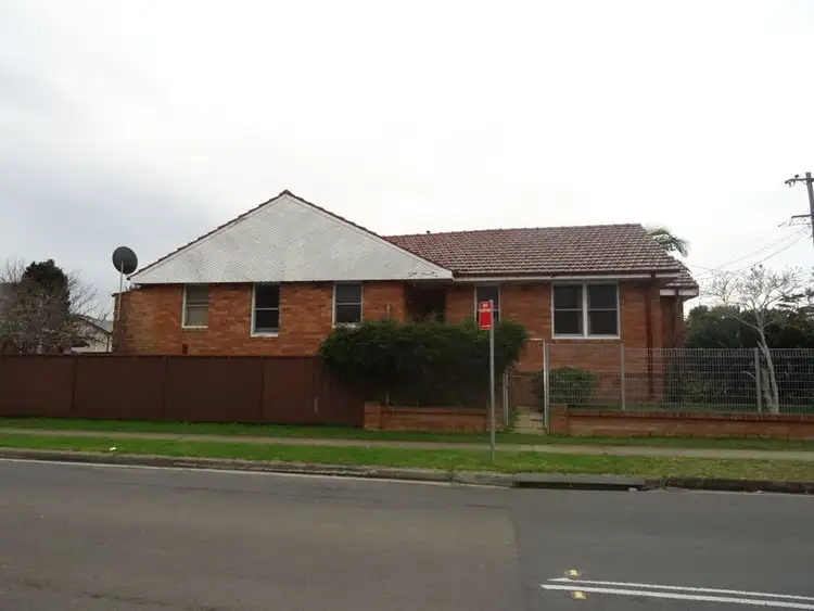 145 The Boulevarde, Fairfield Heights NSW 2165