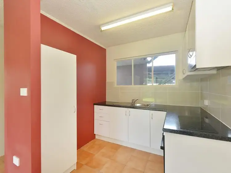 Second view of Homely unit listing, 7/173 Mayers Street - PALM LAKES, Manoora QLD 4870