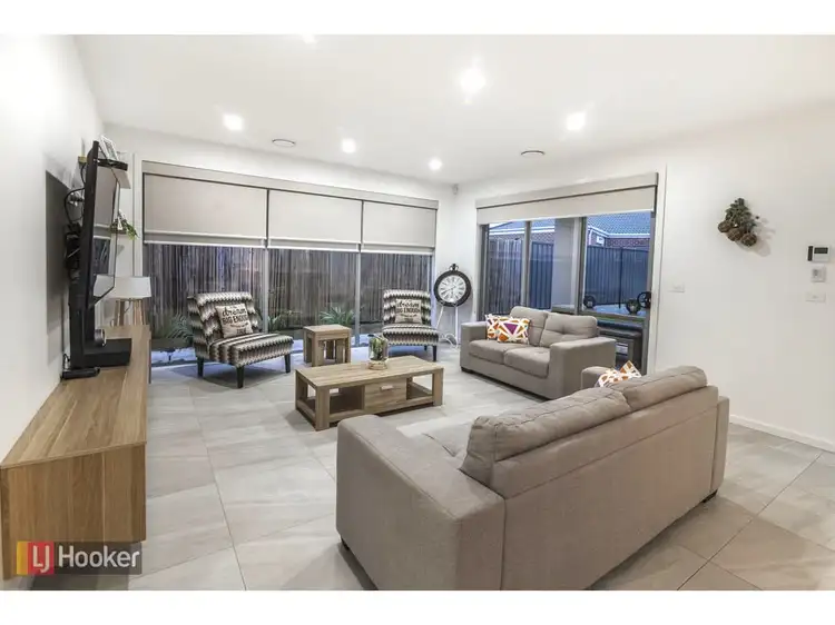 Seventh view of Homely house listing, 24 Peninsula Crescent, Craigieburn VIC 3064