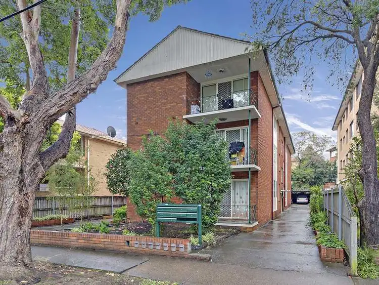 8/11 Russell Street, Strathfield NSW 2135