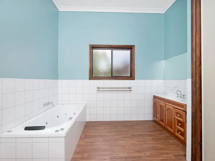 Fifth view of Homely house listing, 44 Hart Street, Colac VIC 3250