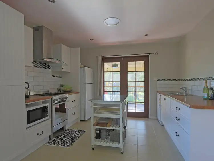 Sixth view of Homely house listing, 10 Wonga Court, Gulmarrad NSW 2463