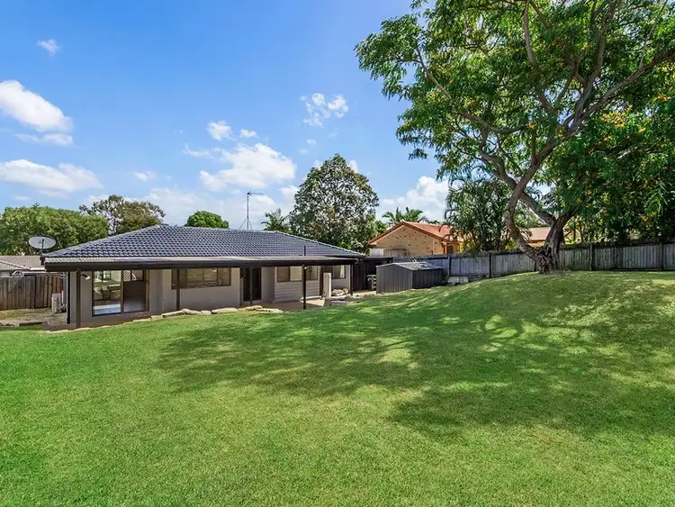 6 Bushtree Court, Burleigh Waters QLD 4220