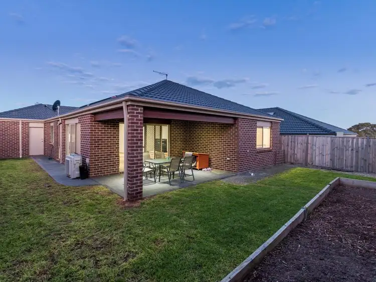 Fifth view of Homely house listing, 4 Shakespeare Grove, Officer VIC 3809