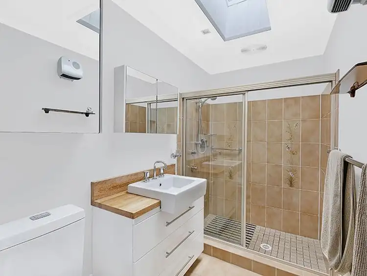 Seventh view of Homely house listing, 5 Tully Place, Berkeley Vale NSW 2261