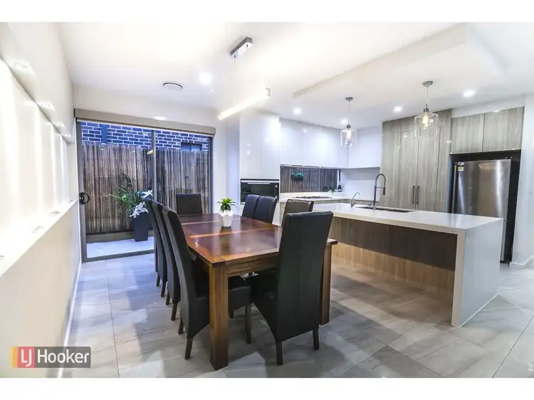 Sixth view of Homely house listing, 24 Peninsula Crescent, Craigieburn VIC 3064
