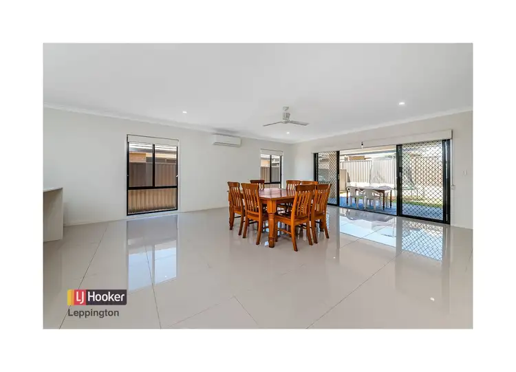 Sixth view of Homely house listing, 4 The Hermitage Way, Gledswood Hills NSW 2557