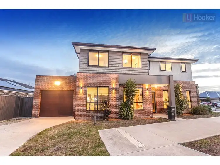 Main view of Homely townhouse listing, 23 Corringa Way, Craigieburn VIC 3064