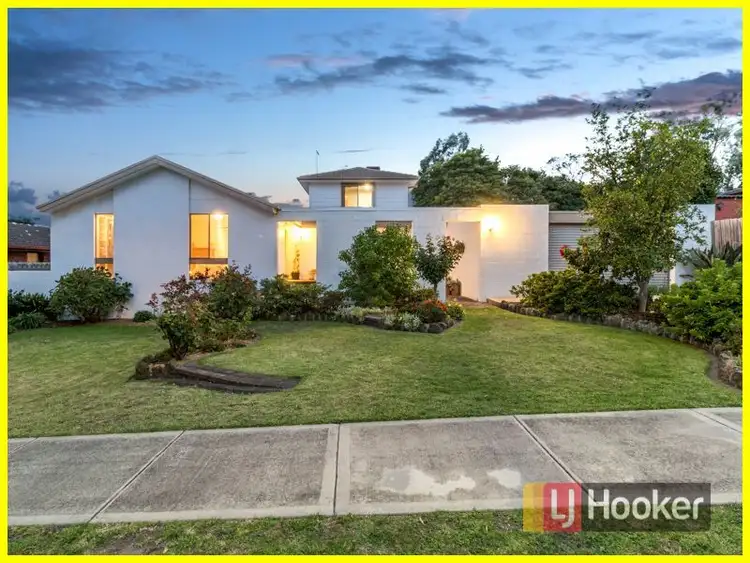 3 Terrell Close, Endeavour Hills VIC 3802