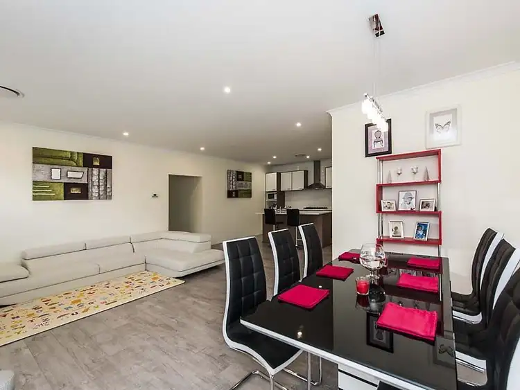 Sixth view of Homely house listing, 5 Vienta Street, Aveley WA 6069