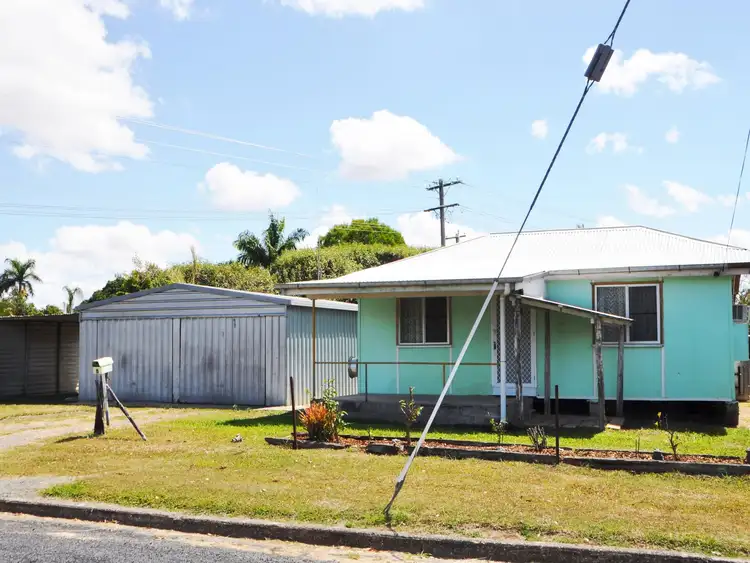17 Brewers Road, Sarina QLD 4737
