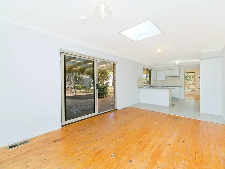 Fifth view of Homely house listing, 8 Namai Place, Queanbeyan NSW 2620