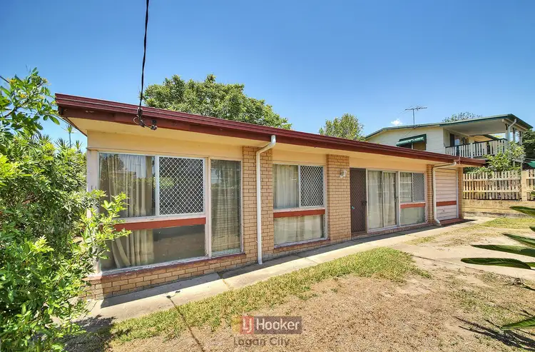 6 Casius Street, Woodridge QLD 4114