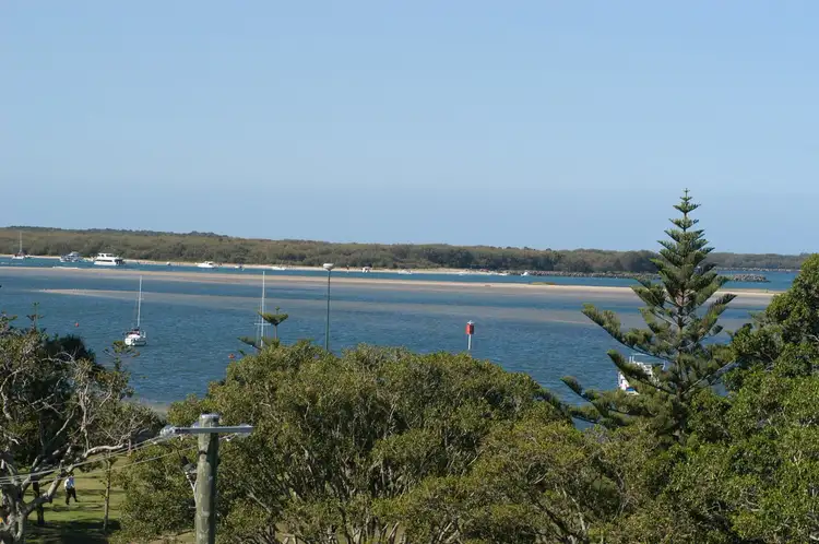 Fifth view of Homely unit listing, 501/212 Marine Parade, Labrador QLD 4215