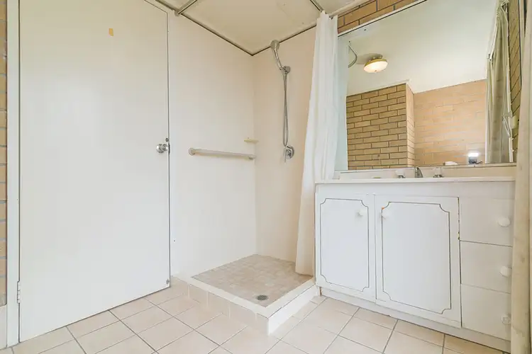 Sixth view of Homely unit listing, 1/22 Cotswold Street, Mount Warren Park QLD 4207