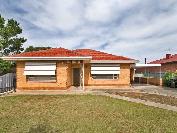 4 Olveston Avenue, Beverley SA 5009