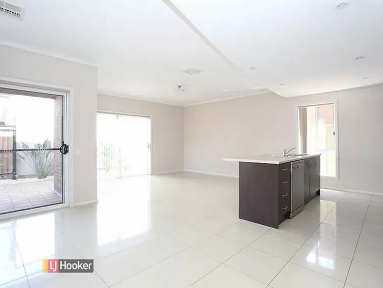 Fourth view of Homely house listing, 7 Caswell Cct, Mawson Lakes SA 5095