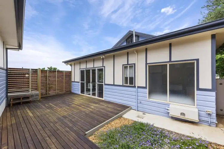 Fifth view of Homely semi-detached listing, 1/27 Ross Road, Queanbeyan NSW 2620