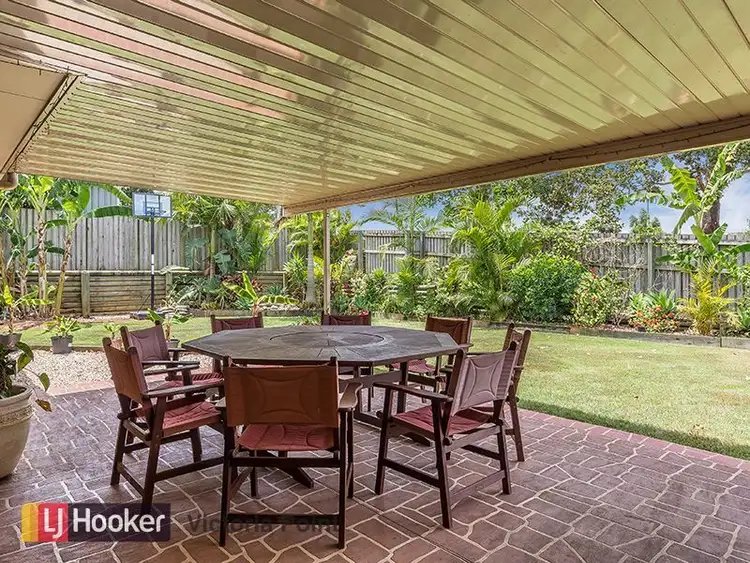 7 Scampi Place, Redland Bay QLD 4165