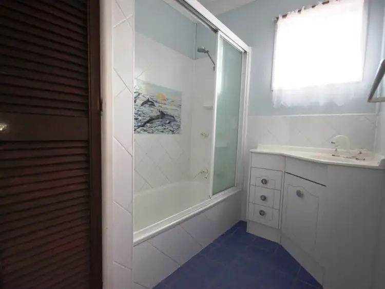 Seventh view of Homely house listing, 4 Swordfish Avenue, Taranganba QLD 4703