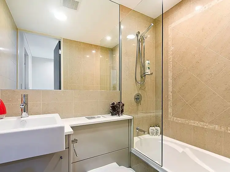 Fifth view of Homely apartment listing, 2/3 Scott Street, Pyrmont NSW 2009
