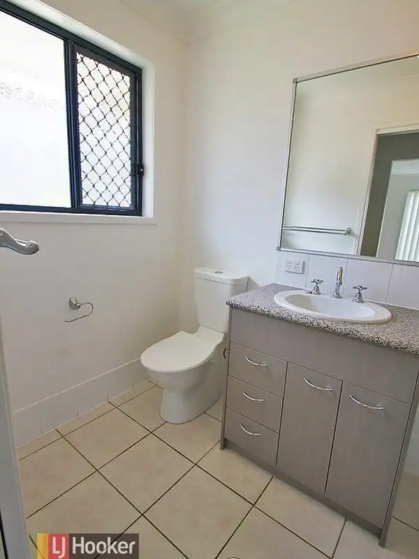 Seventh view of Homely house listing, 4 Melissa Circuit, Kallangur QLD 4503