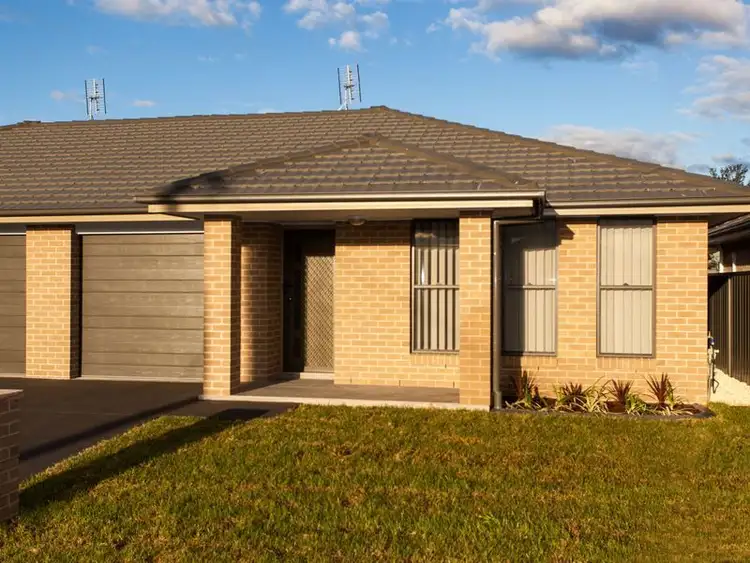 2/32 Elizabeth St, Cessnock NSW 2325