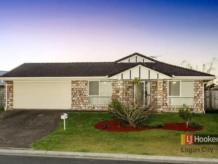 81 Lake Manchester Street, Logan Reserve QLD 4133