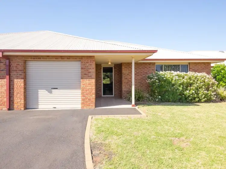 8/5 John Brass Place, Dubbo NSW 2830