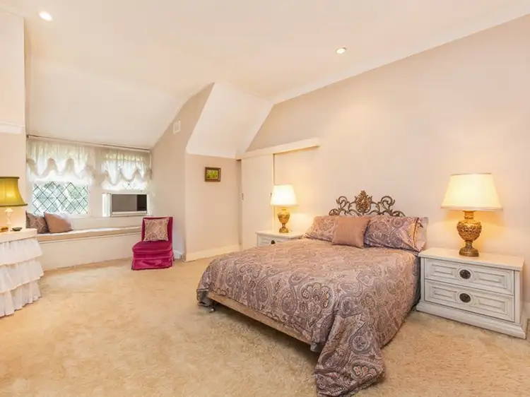 Fifth view of Homely house listing, 9 Kimbarra Road, Pymble NSW 2073